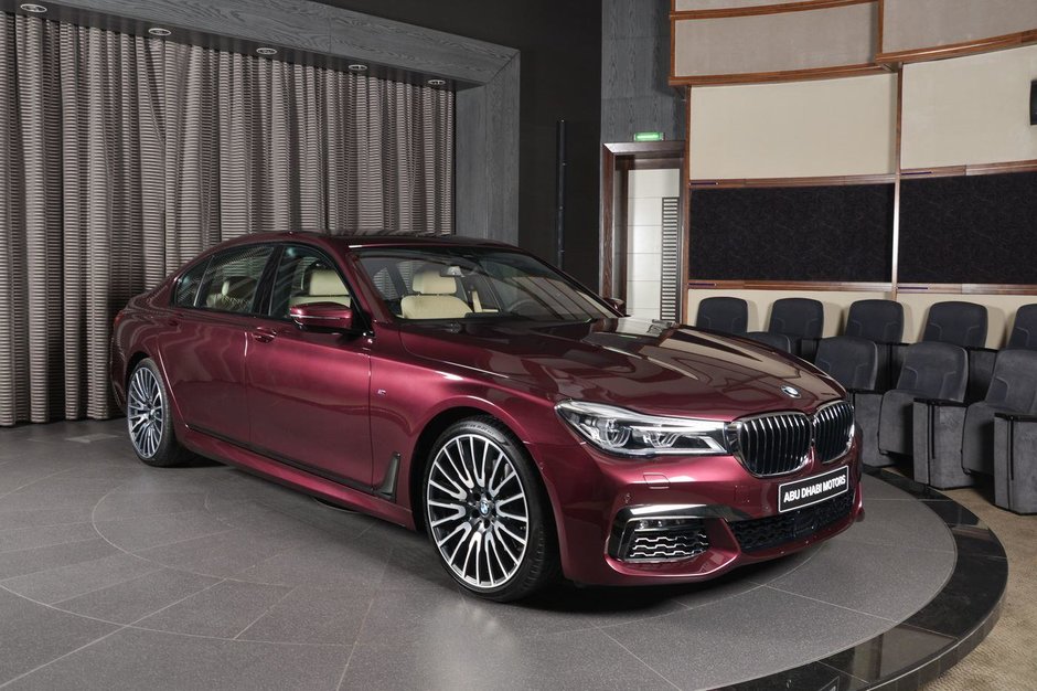 BMW 740Li in Wildberry