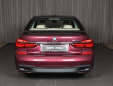 BMW 740Li in Wildberry