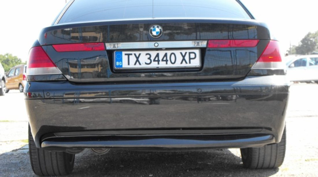 BMW 745 i 2004