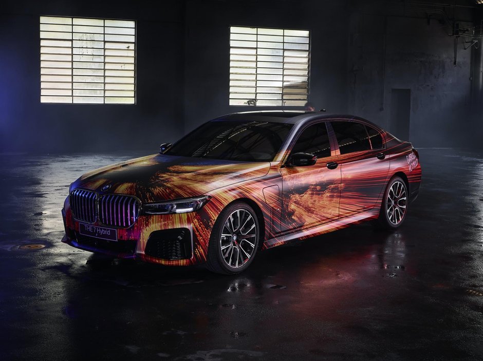 BMW 745Le Art Car