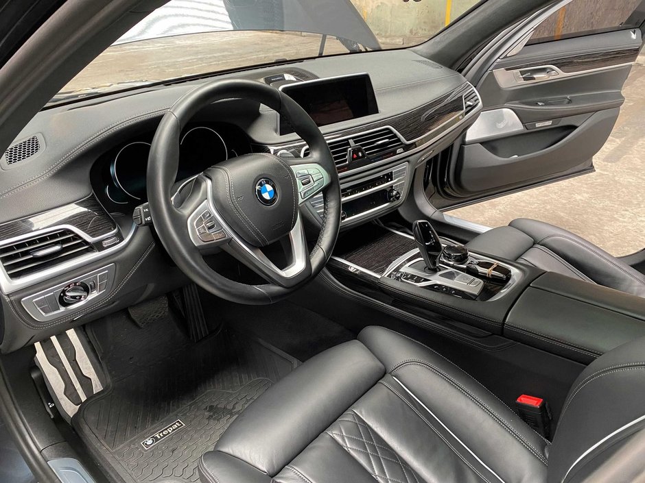 BMW 750i de vanzare