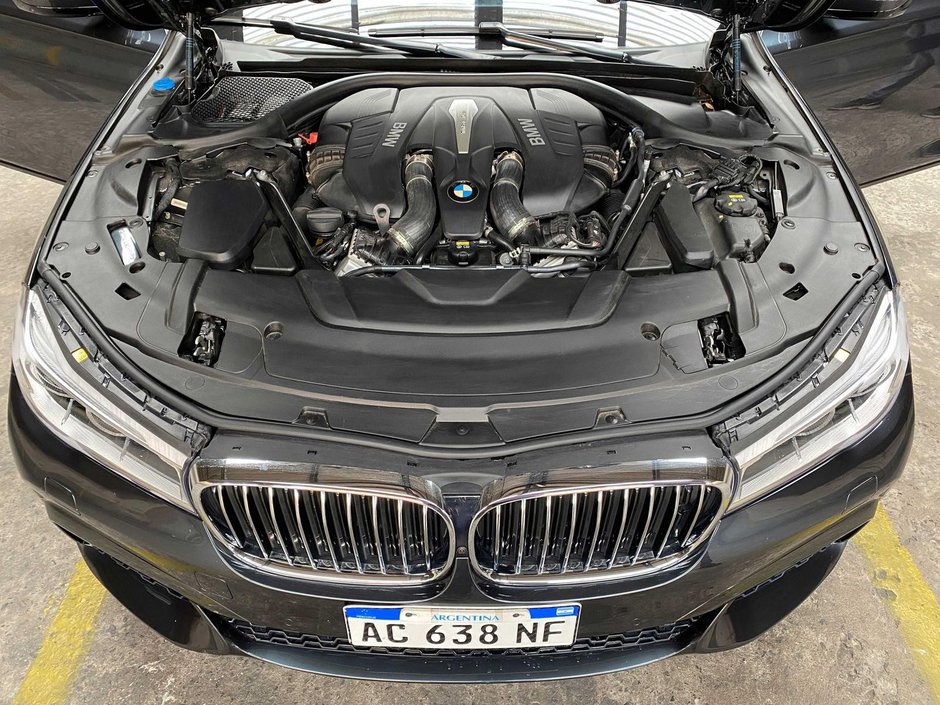 BMW 750i de vanzare