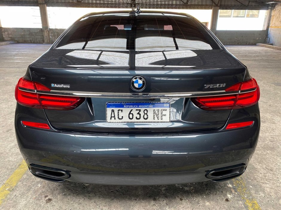 BMW 750i de vanzare