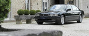 Banii nu pot cumpara fericirea, insa-ti pot aduce un BMW E38 care sa te fericeasca