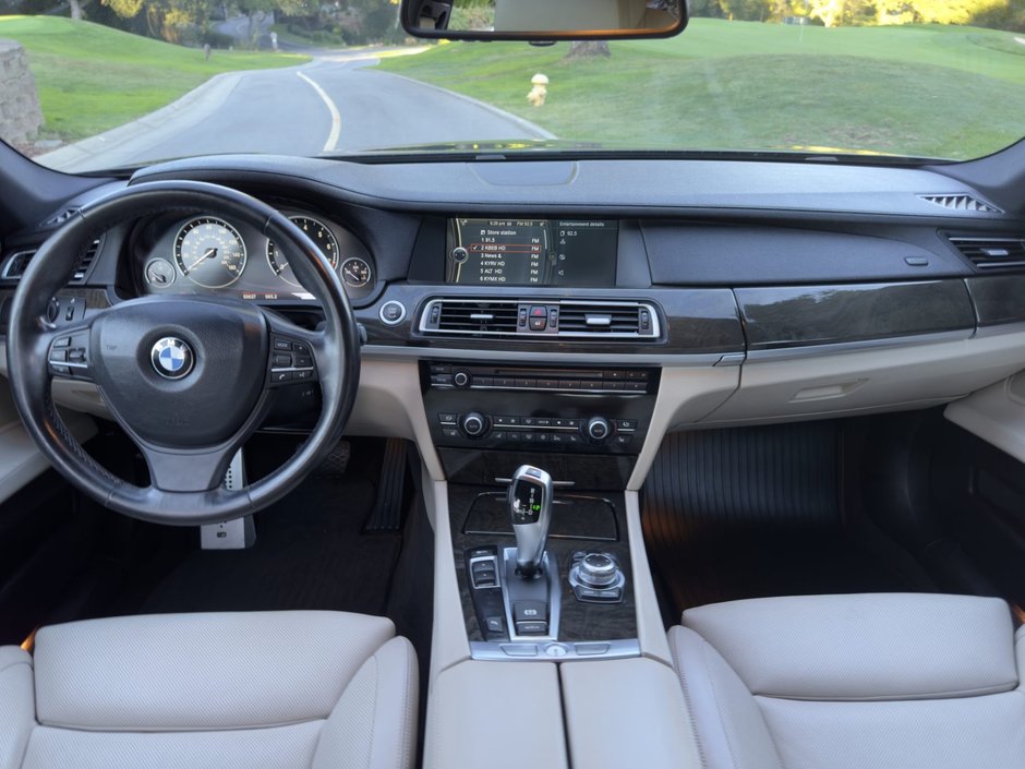 BMW 750Li M Sport de vanzare