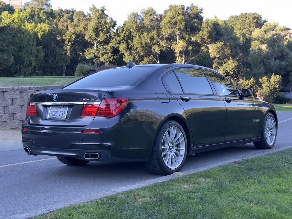 BMW 750Li M Sport de vanzare