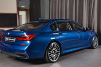 BMW 750Li xDrive in Avus Blue