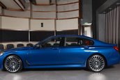 BMW 750Li xDrive in Avus Blue