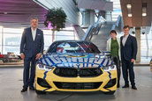 BMW 8 x Jeff Koons - Livrarea primelor exemplare