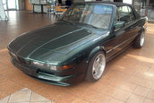 BMW 825i