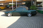 BMW 825i