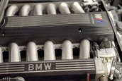 BMW 850CSi cu 16.787 kilometri la bord
