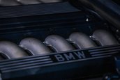 BMW 850CSi cu 16.787 kilometri la bord