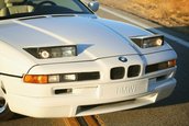 BMW 850CSi cu interior alb