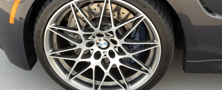 BMW a construit in total numai 500 de masini, iar una este acum de vanzare. POZE REALE BMW a construit in total numai 500 de masini, iar una este acum de vanzare. POZE REALE