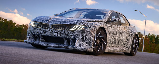 BMW a prezentat oficial conceptul primului M3 cu propulsie electrica din istorie. Noul model se lauda cu un cuplu de 18.000 Nm si jante iluminate