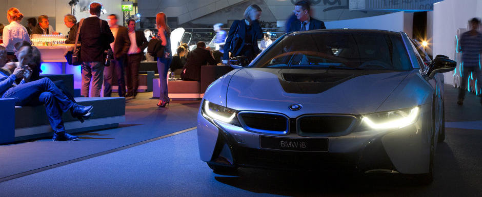 BMW castiga lupta cu Audi in domeniul farurilor cu tehnologie laser BMW castiga lupta cu Audi in domeniul farurilor cu tehnologie laser