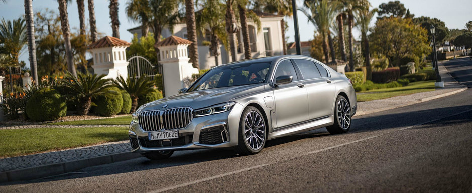 BMW crede ca noul Seria 7 este mai aratos decat un Mercedes S-Class si publica aceste imagini ca sa ne convinga si pe noi BMW crede ca noul Seria 7 este mai aratos decat un Mercedes S-Class si publica aceste imagini ca sa ne convinga si pe noi