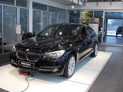 BMW deschide 3 reprezentante noi in Romania