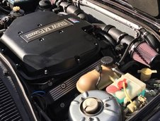 BMW E23 cu motor V8