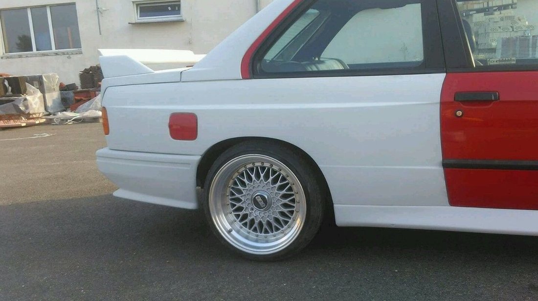 Bmw e30 Body kit M3