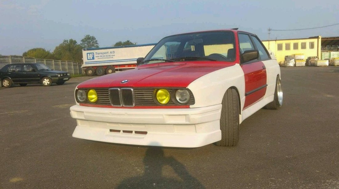 Bmw e30 Body kit M3