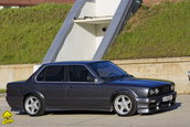 BMW E30 by Xili