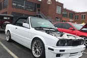 BMW E30 Cabrio electric