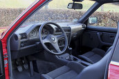 BMW E30 cu 247 km la bord