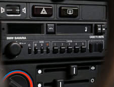 BMW E30 cu 260 km la bord