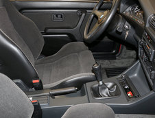 BMW E30 cu 260 km la bord
