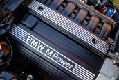 BMW E30 cu motor de M3 si lambo doors