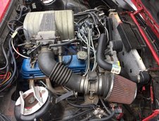 BMW E30 cu motor de Mustang GT