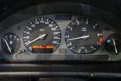 BMW E36 cu 410 km la bord