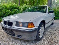 BMW E36 cu 44000 km la bord