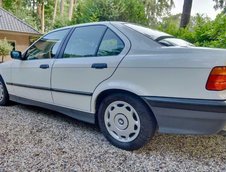 BMW E36 cu 44000 km la bord