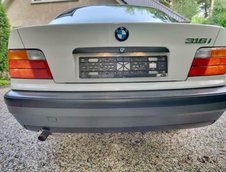 BMW E36 cu 44000 km la bord