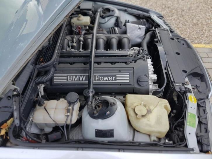 BMW E36 Touring cu motor de M3