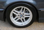BMW E38 cu motor de M5