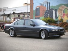 BMW E38 cu motor de M5