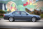 BMW E38 cu motor de M5