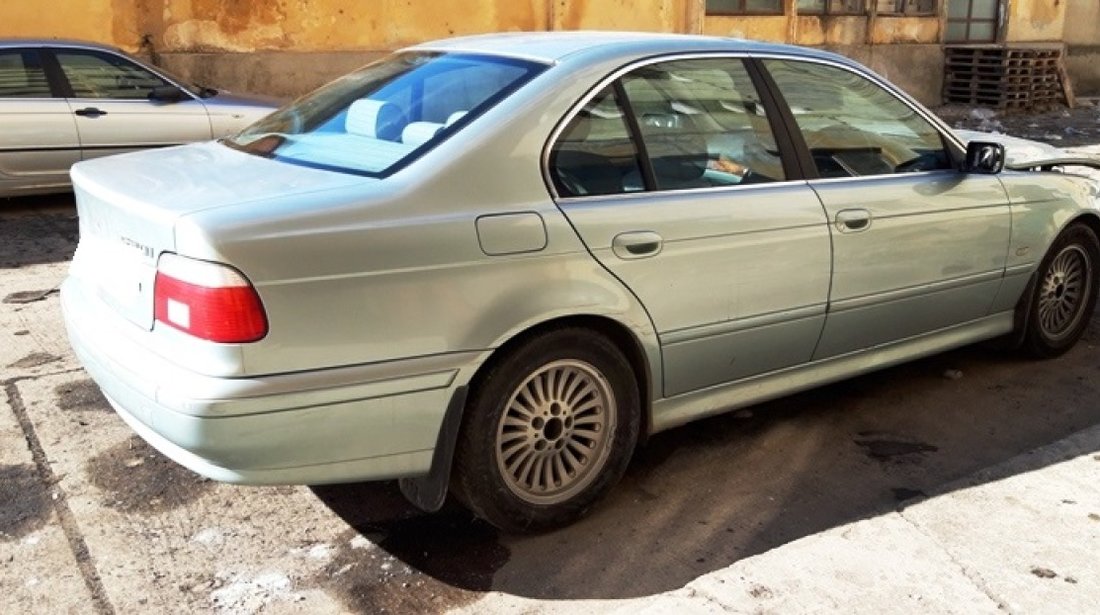 BMW E39 3.0i M54 2001; Sedan