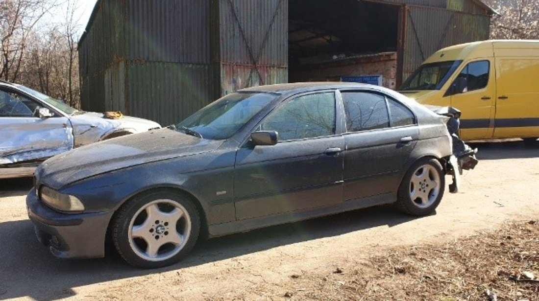 BMW E39 520d 2.0d M47D20 (1951cc-100kw-136hp) 2001; Sedan