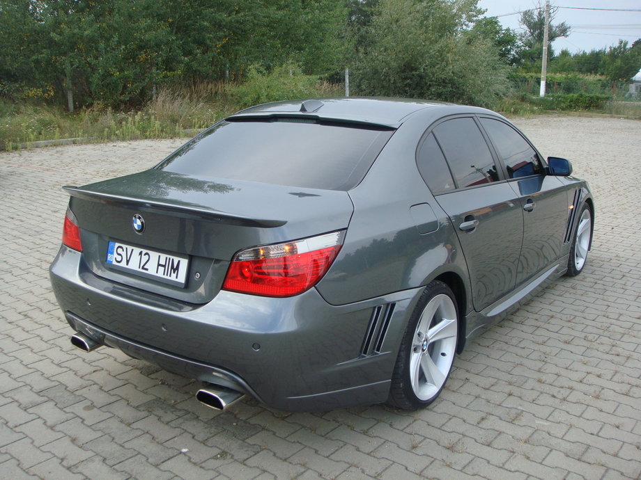 BMW e60 серая матовая