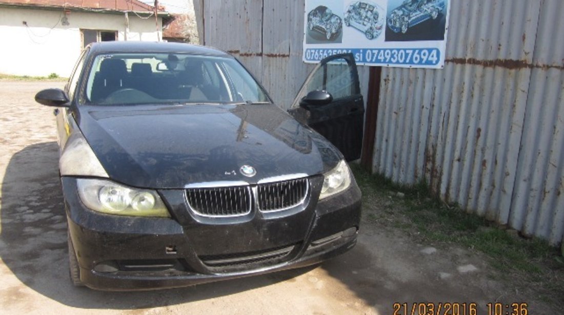 BMW E90 318i