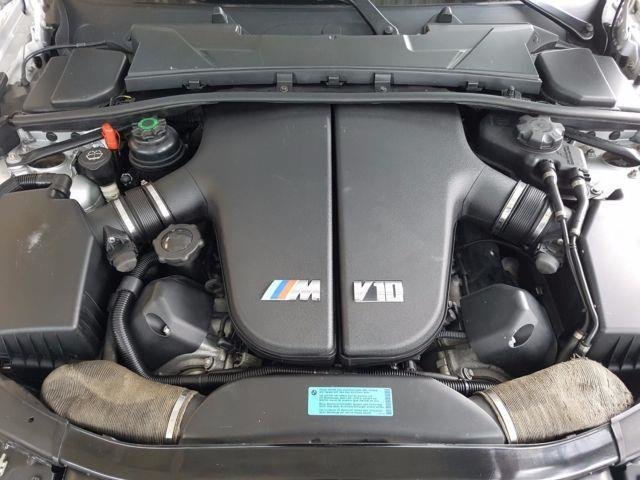 BMW E90 cu motor V10