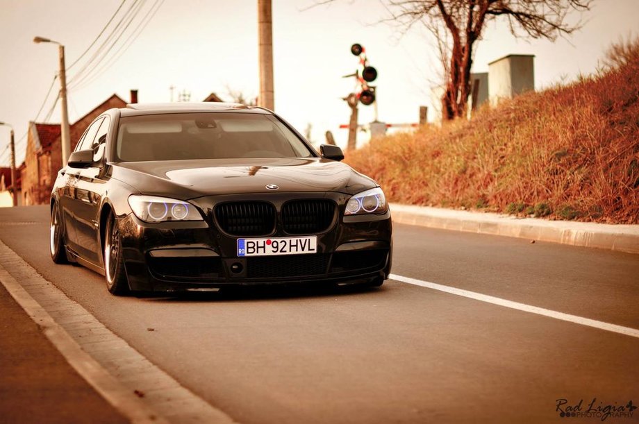 BMW F01 bebeu