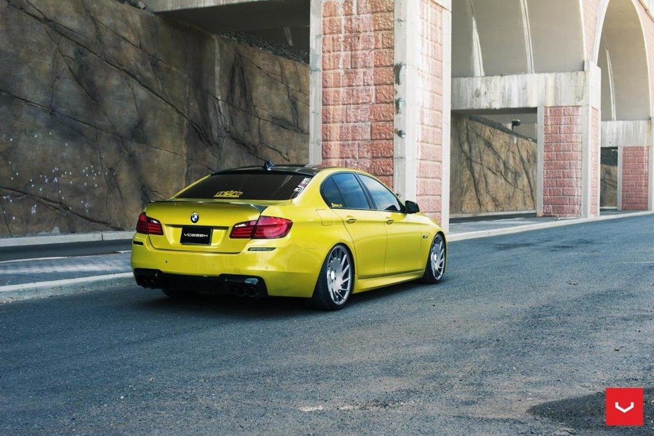 BMW F10 by Vossen