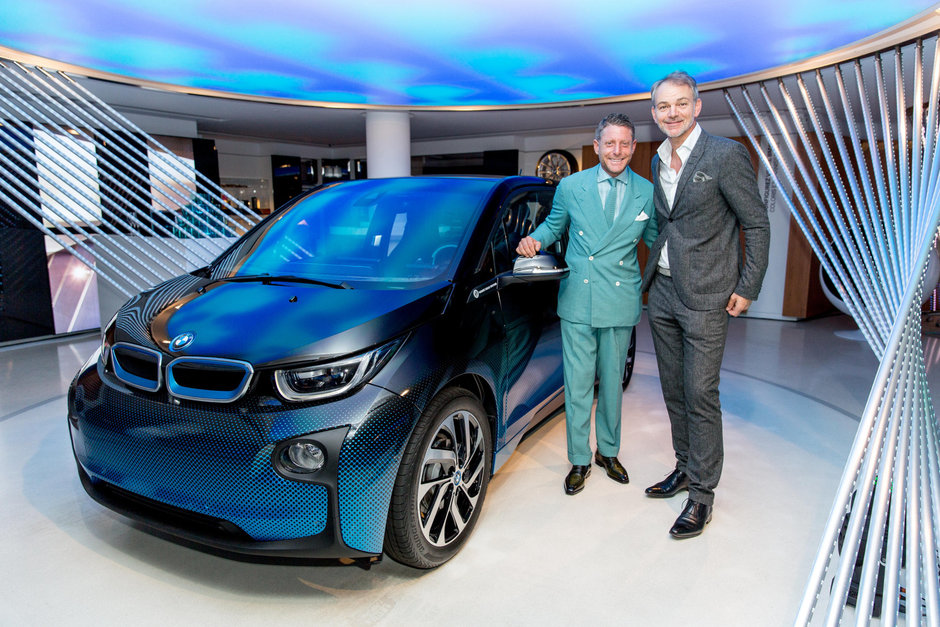 BMW i3 si i8 Crossfade