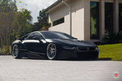 BMW i8 cu jante Vossen